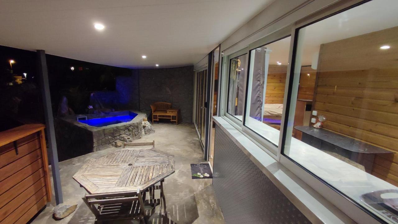Sunset Sapphire Villa Case-Pilote Luaran gambar